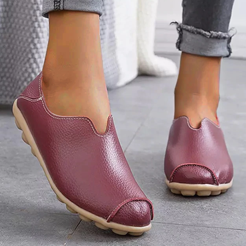 Farrah - Women’s Soft Sole Comfortable Flats