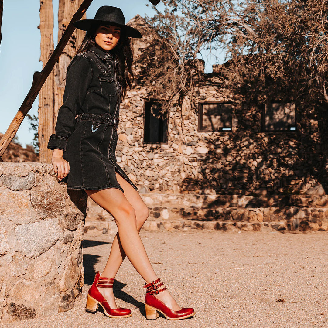 Ever - Women’s Round Toe Chunky Heels