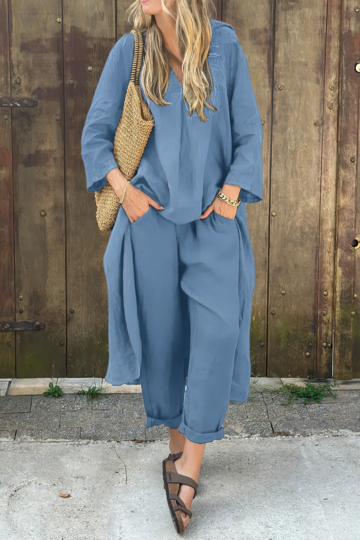 Isla - Loose Fit V-Neck Top & High-Waist Pants Set