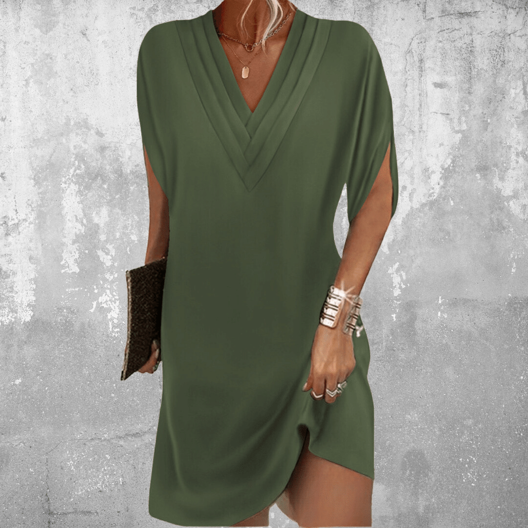 Mia - Effortless Elegance Shift Dress