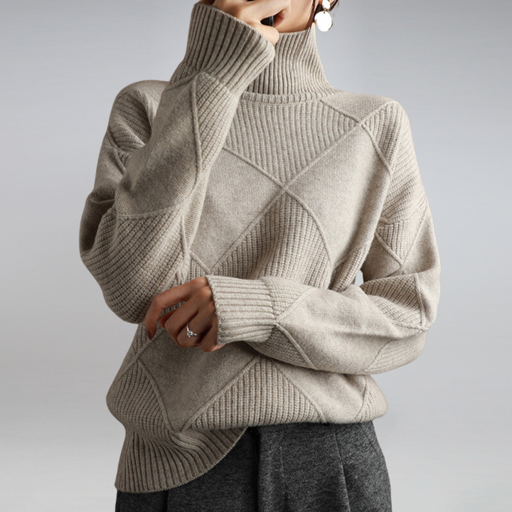 Sophia - Luxurious Cashmere Turtleneck Sweater