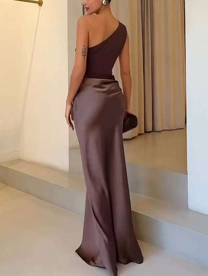 Elowen - Chic One-Shoulder Pleated Evening Maxi Dress