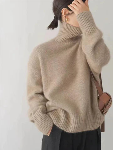 Amaya - Elegant Cashmere Turtleneck Sweater