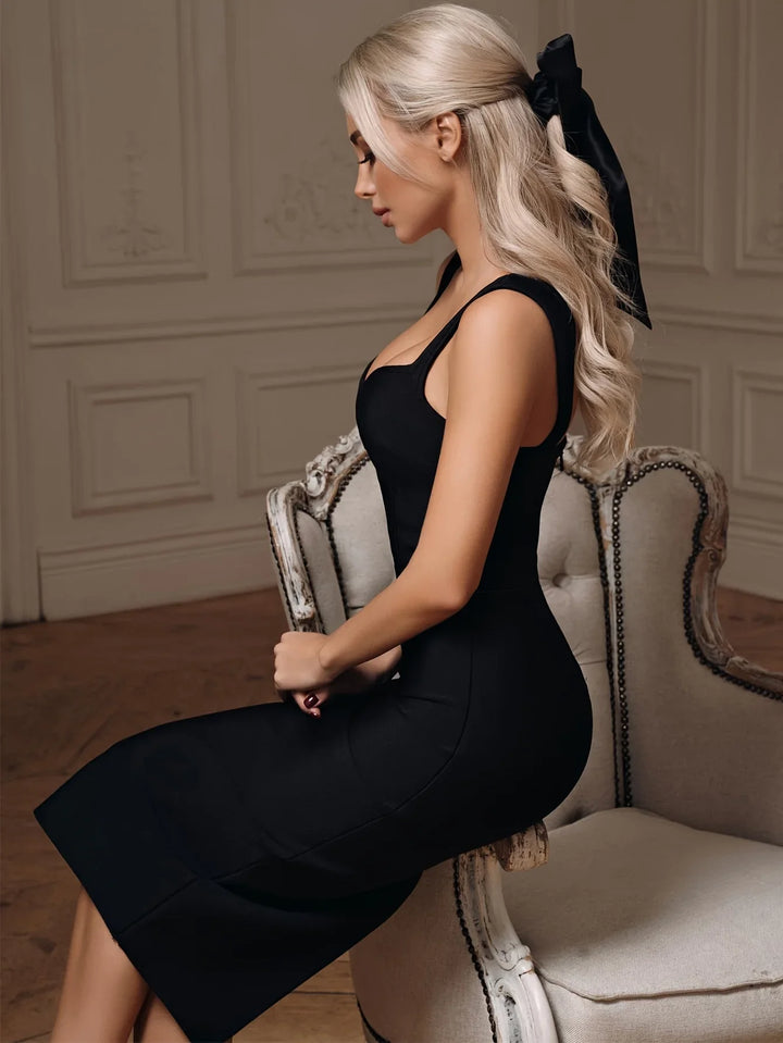 Elaria – Sweetheart Midi Dress