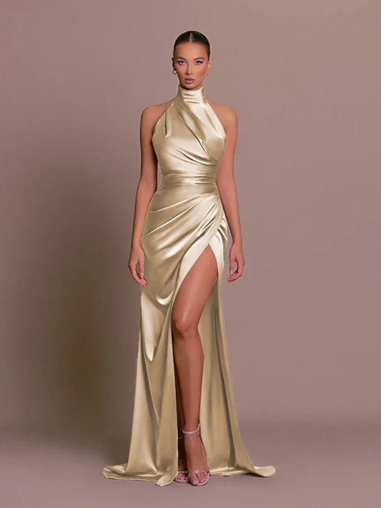 Noelya – Sleek Slit Gown