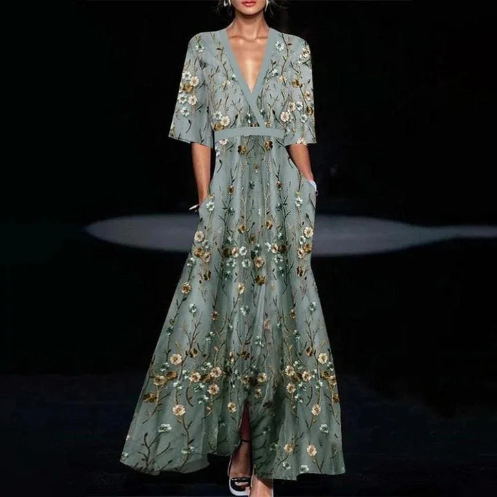 Maren - Elegant V-Neck Short Sleeve Floral Dress