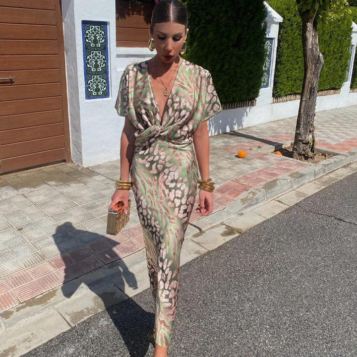 Eden - Trendy Twisted Printed V-Neck Dress