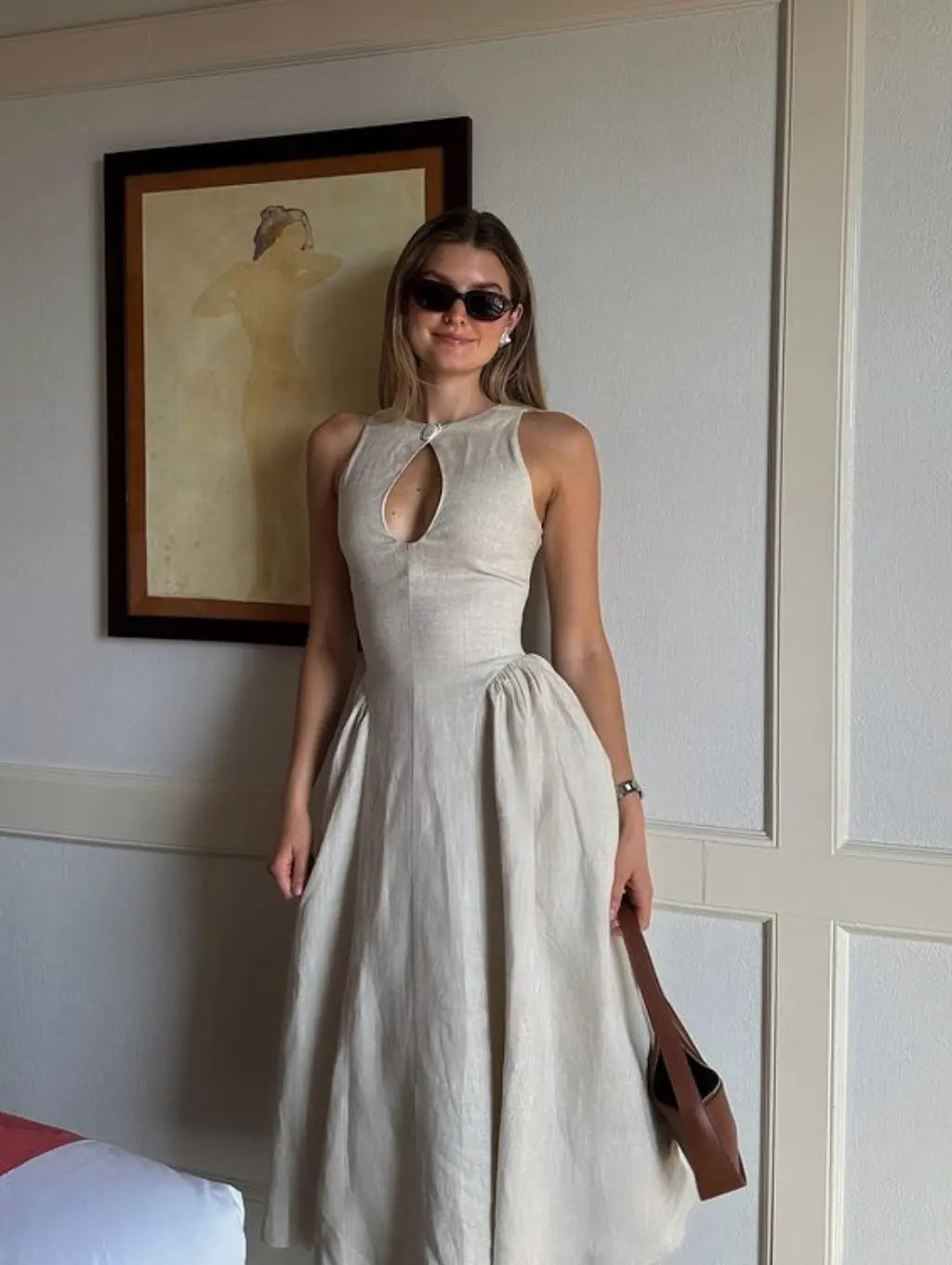 Evadne – Effortless Linen Midi Dress