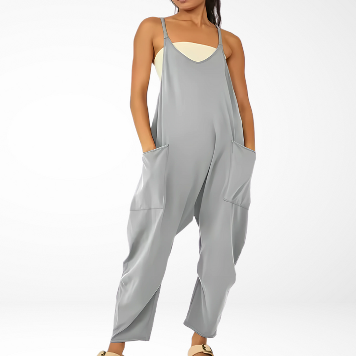 Saskia - Maternity Friendly Casual Jumpsuit Outfit