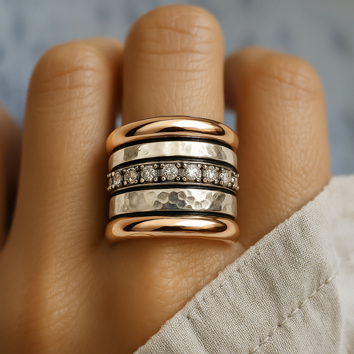 Darcie - Timeless Vintage Thick Gold Ring