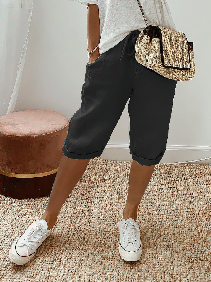 Fiona - Stylish Comfortable Shorts with Rolled Hem