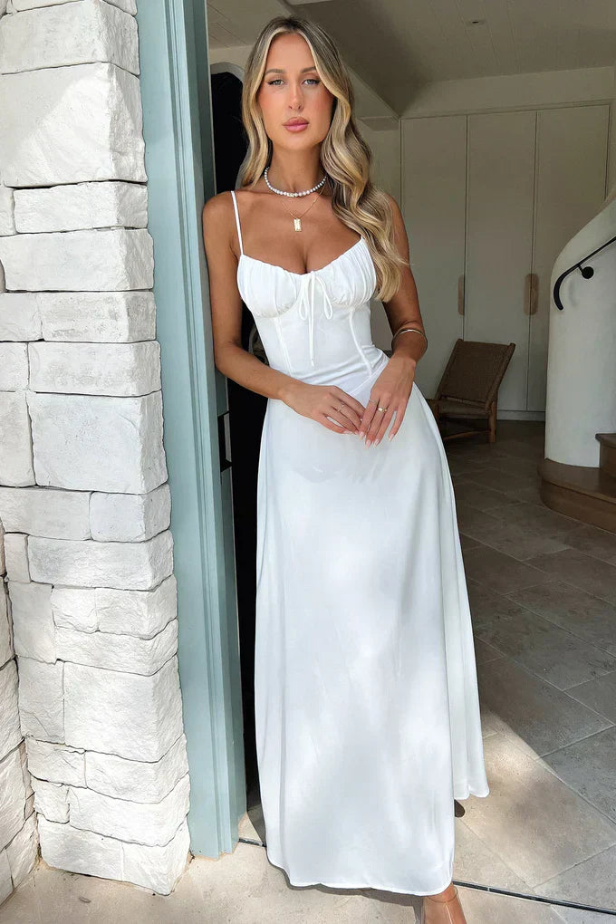 Evelyn - Chic Spaghetti Strap Waistband A-Line Dress
