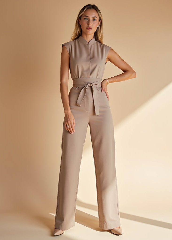Riley - Chic Sleeveless Lace-Up Jumpsuit